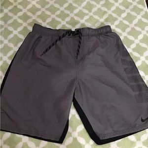 NIKE MEN’s SWIM TRUNK M